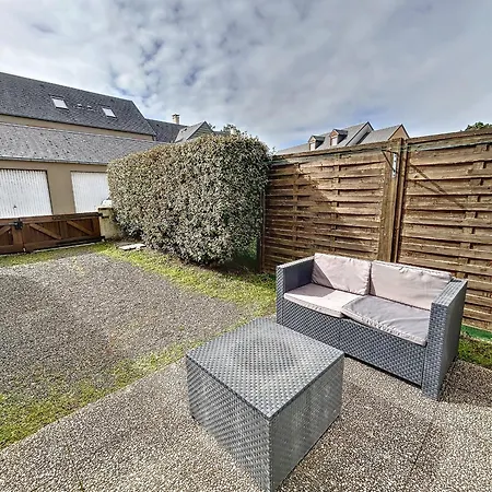 Casa de Férias Charmante Maison A 150m De La Plage, 2 Chambres, Jardinet, Proche Jullouville Et St Pair-sur-mer - Fr-1-361-33 *