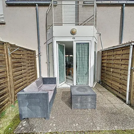 Charmante Maison A 150m De La Plage, 2 Chambres, Jardinet, Proche Jullouville Et St Pair-sur-mer - Fr-1-361-33 Holiday home *