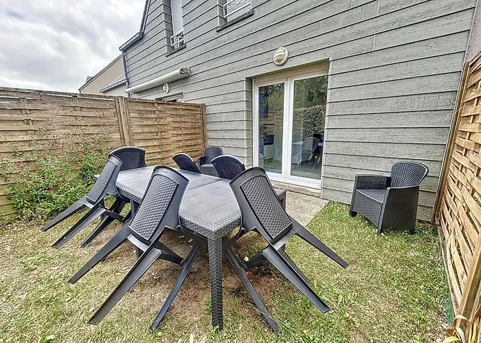 Charmante Maison A 150m De La Plage, 2 Chambres, Jardinet, Proche Jullouville Et St Pair-sur-mer - Fr-1-361-33 펜션 *